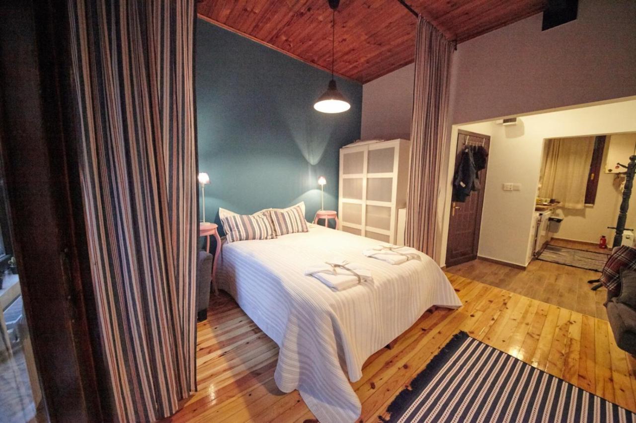 Apartamento Studio At The Heart Of Taksim Estambul Exterior foto